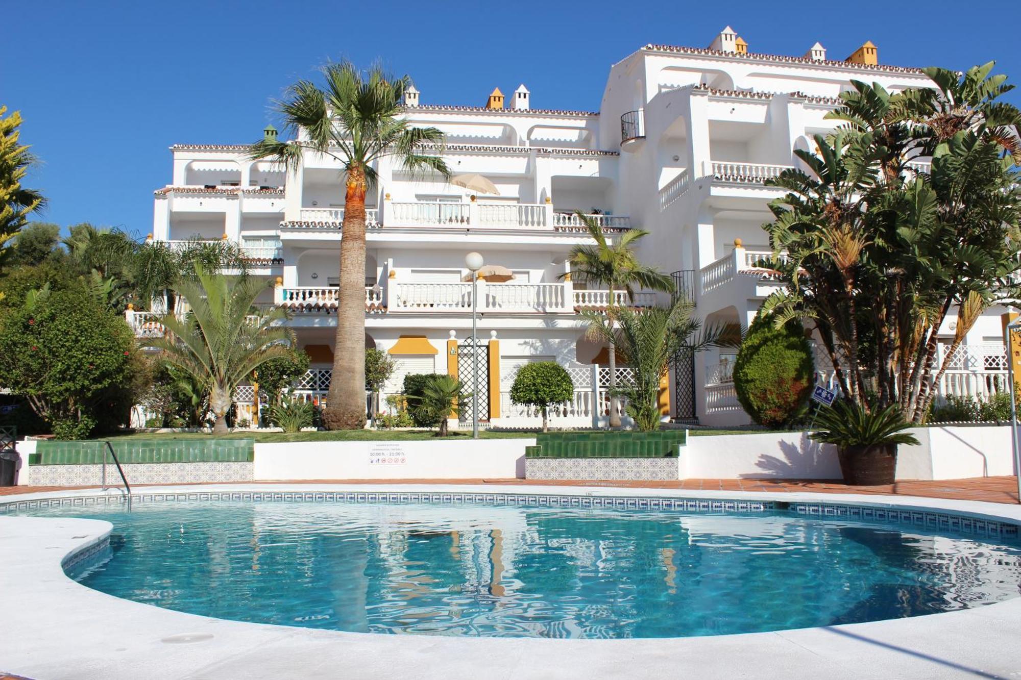 Apartamentos Las Rosas De Capistrano Nerja Exteriér fotografie